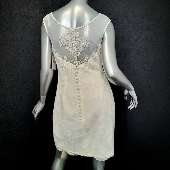 NWT~$1195~BONNY BRIDAL~8/10~TWO PIECE IVORY LACE WEDDING DRESS TRAIN SKIRT - Picture 3 of 16